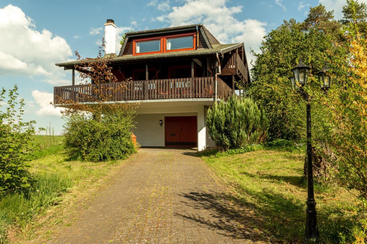 Blockhaus Eifelsteig W/ Kamin Garten & Feuerstelle Berndorf  Buitenkant foto